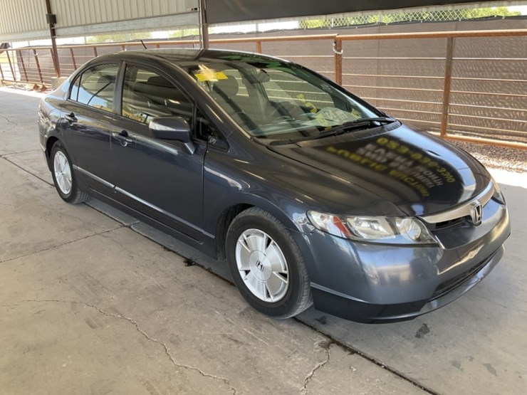 2006-honda-civic-hybrid-sdn-image-2
