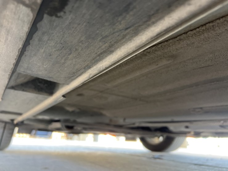 2014-ford-focus-se-sdn-image-24