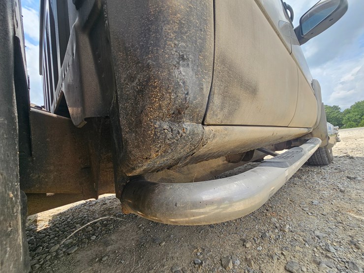 2005-chevrolet-silverado-3500-image-55