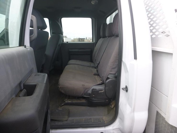 2012-ford-f550-image-9