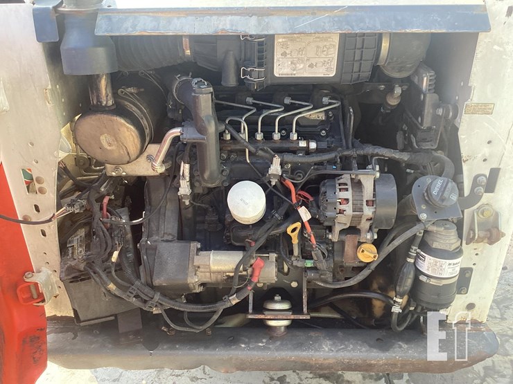 2017-bobcat-t550-image-13