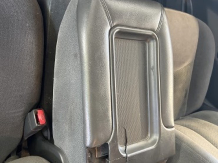 2004-chevrolet-silverado-1500-image-21