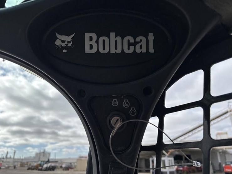 2018-bobcat-s550-image-26