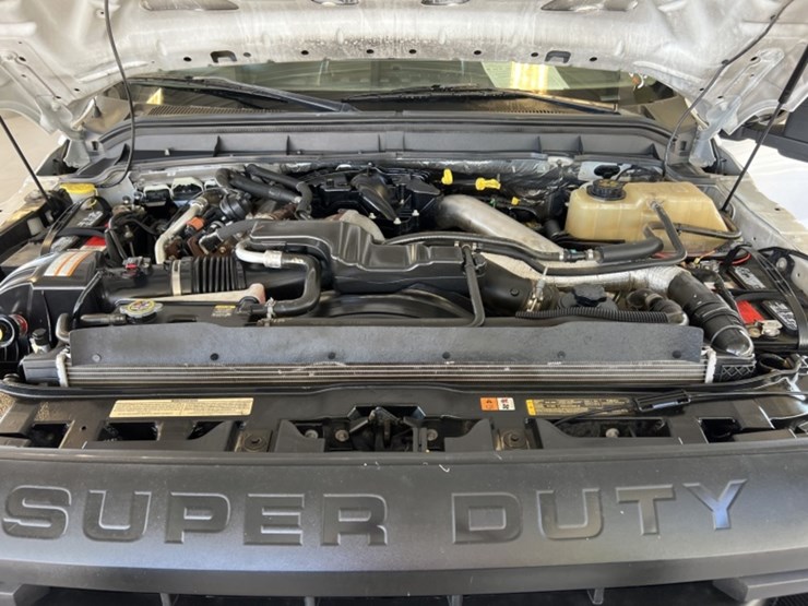2011-ford-f350-image-13