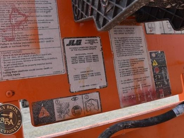 2014-jlg-1930es-image-16