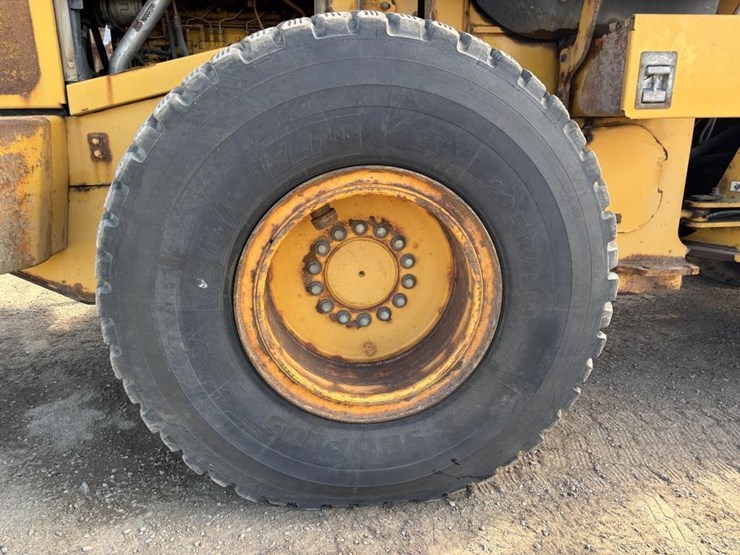deere-624j-image-18