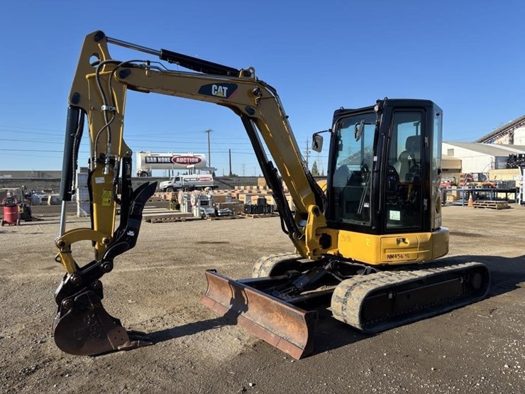 2018-caterpillar-305e2-hydraulic-excavator-image-1