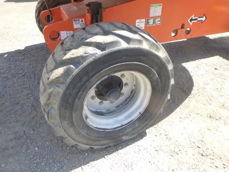 2007-jlg-400s-image-23