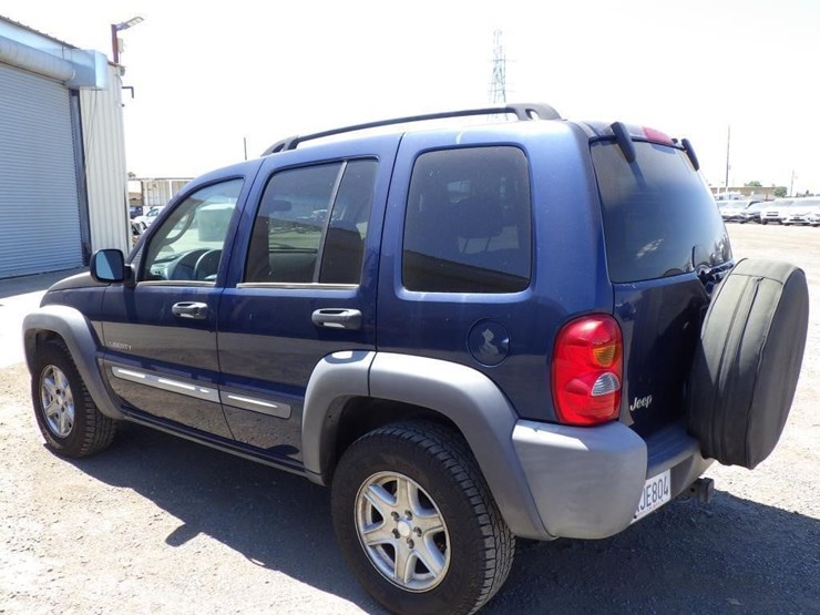 2004-jeep-liberty-image-4