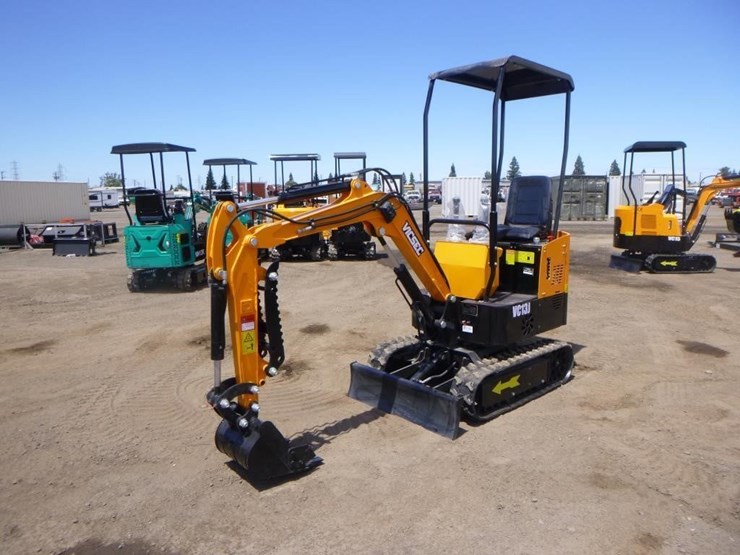 2025-vicsec-vc13j-hydraulic-excavator-image-1