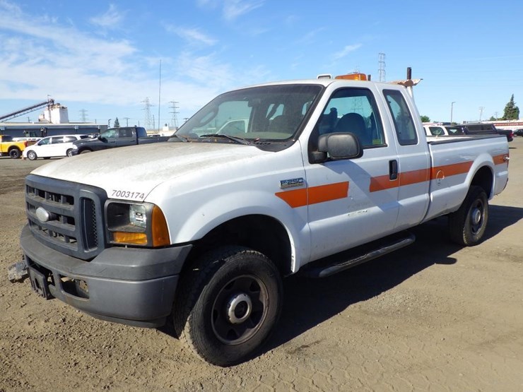 2007-ford-f250-image-2