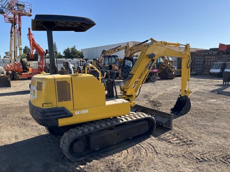 kobelco-sk024-image-3