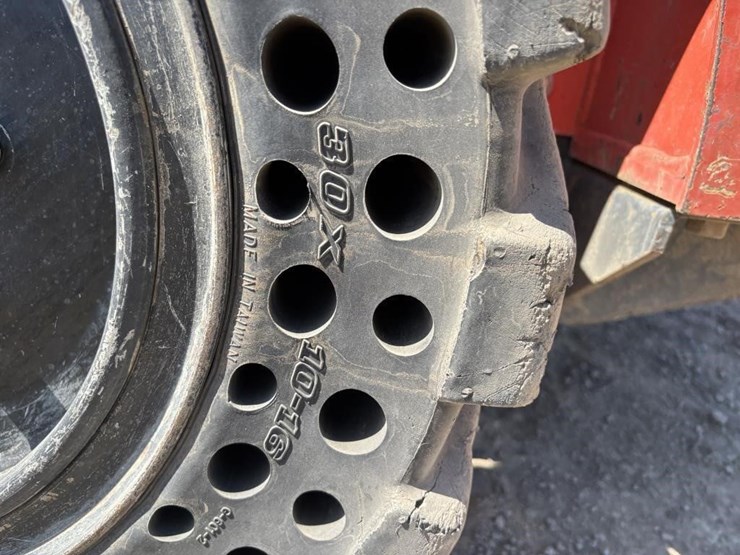 kubota-ssv65-image-16