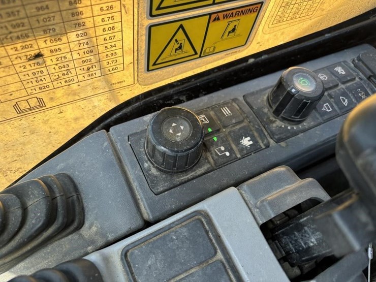 2020-caterpillar-308-cr-image-35