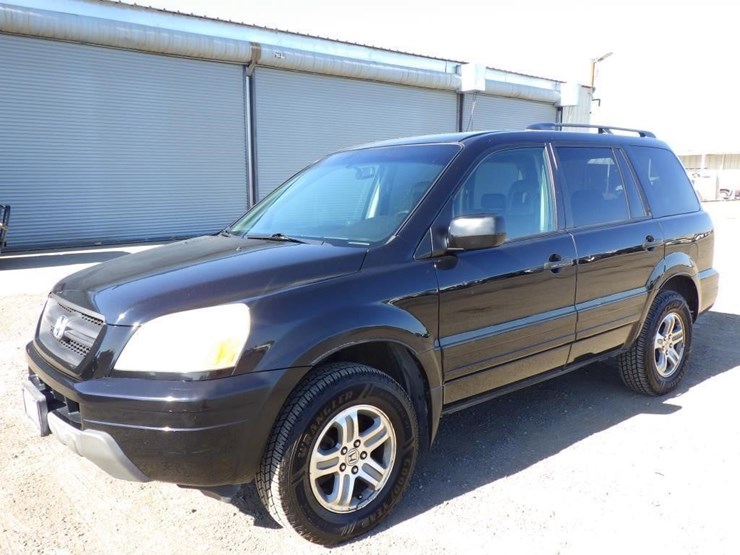 2004-honda-pilot-image-1