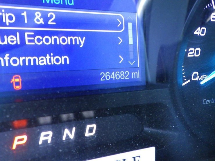 2013-ford-explorer-image-15
