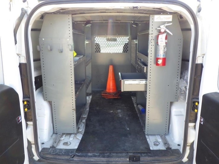 2018-ram-promaster-city-image-9