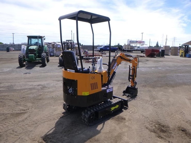 2025-vicsec-vc13j-hydraulic-excavator-image-3