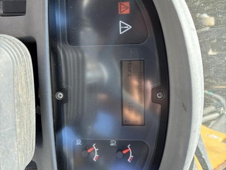 2007-volvo-l110e-image-34