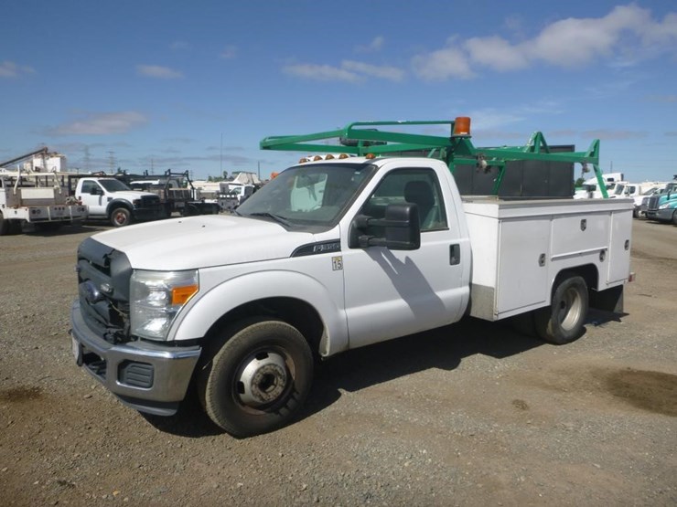 2015-ford-f350-image-2