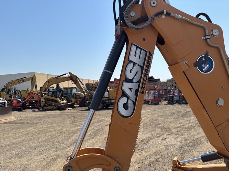 2015-case-super-n-loader-backhoe-image-19