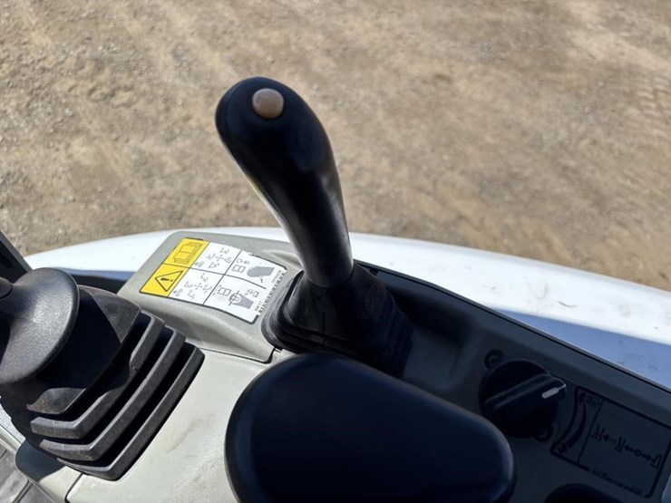 2019-bobcat-e26-image-34