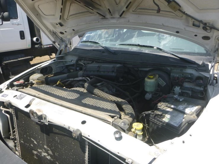 2002-dodge-ram-2500-image-15