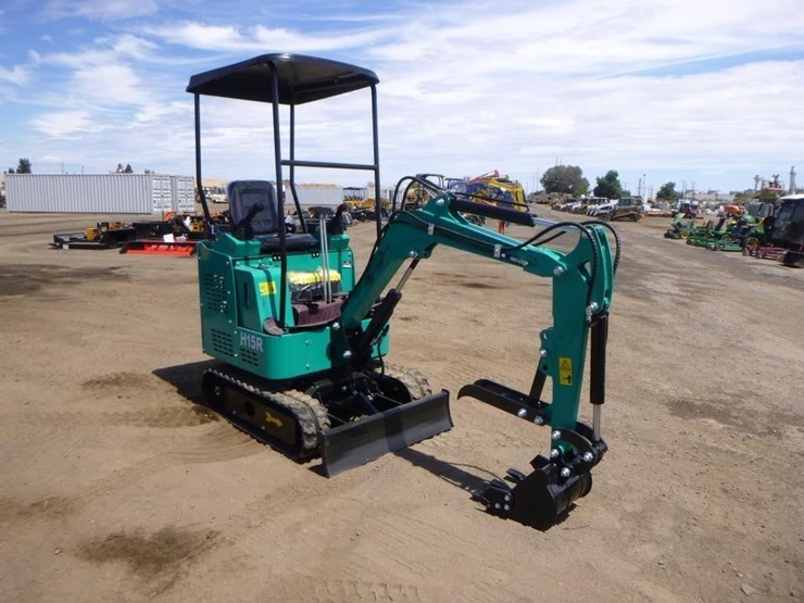 2025-cfg-h15r-hydraulic-excavator-image-2
