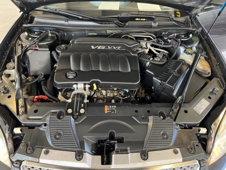 2014-chevrolet-impala-sdn-image-10