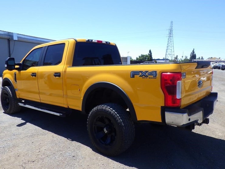 2018-ford-f250-image-4