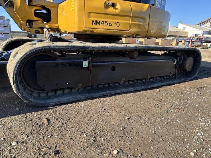 2018-caterpillar-305e2-hydraulic-excavator-image-21
