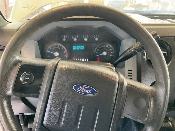 2014-ford-f250-image-16