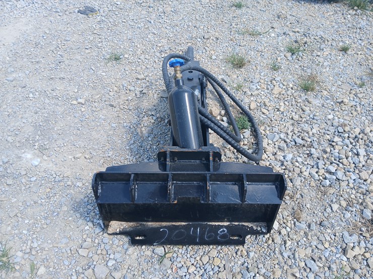 #20468-•-giyi-breaker-hammer-mini-skid-steer-attachment-image-3