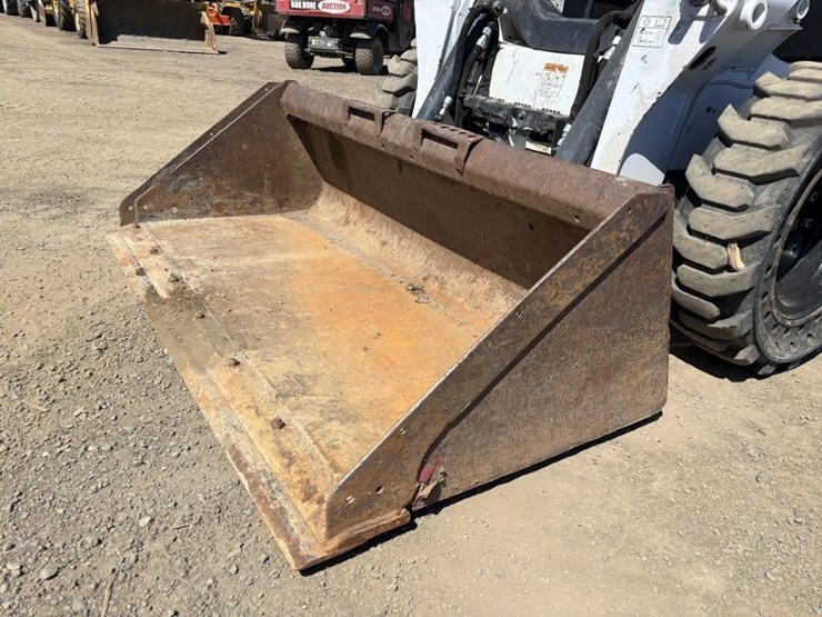 2018-bobcat-s570-image-9
