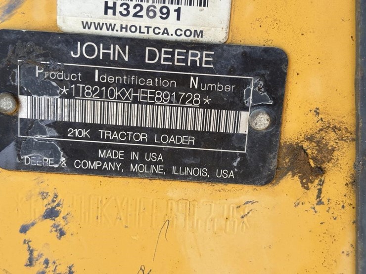 2014-deere-210k-image-63