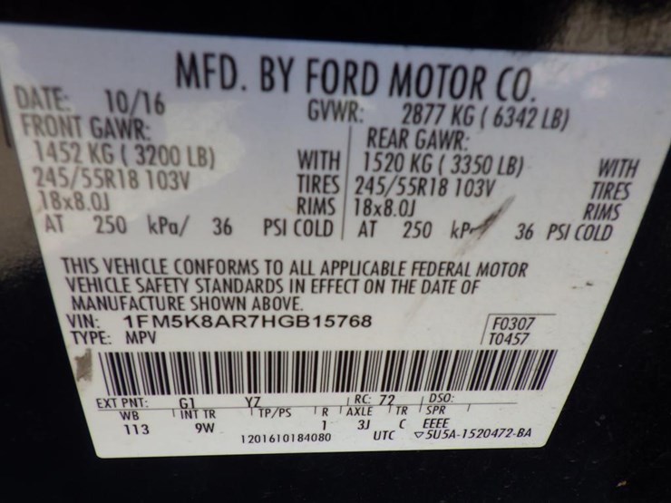 2017-ford-explorer-image-17