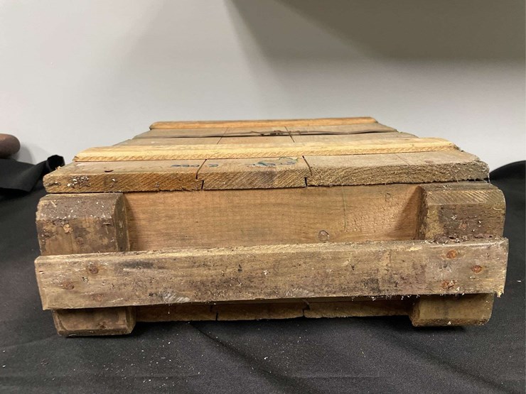 unopened-wooden-crate-1100-rounds-norinco-7.62-x-39-ammo-image-3
