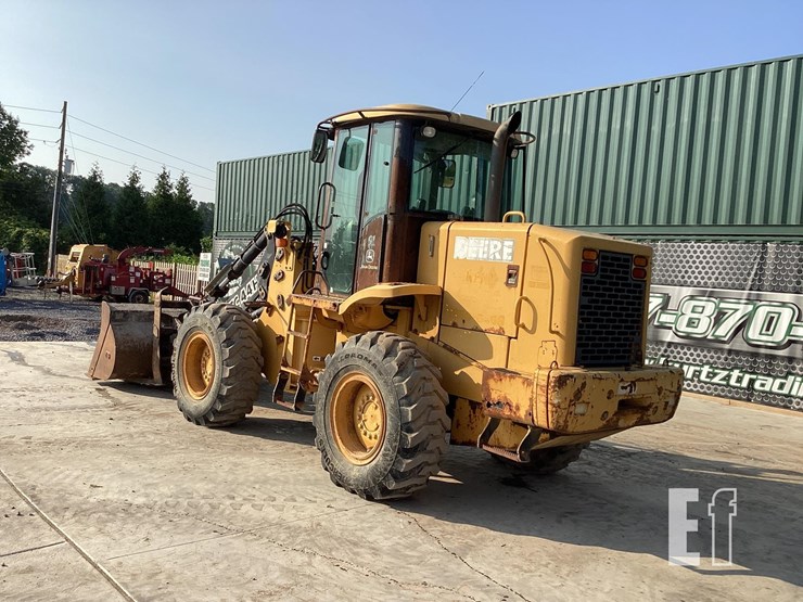 2002-deere-tc44h-image-2