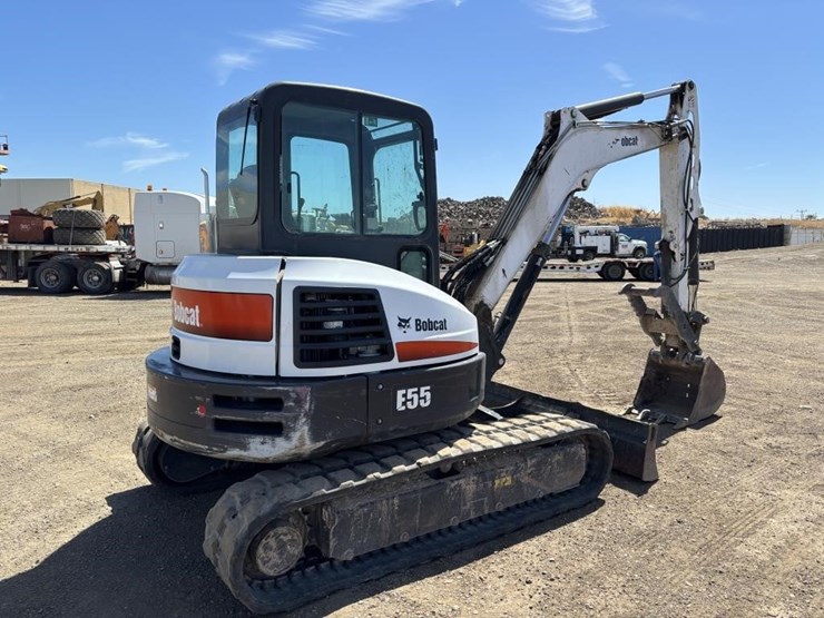 2020-bobcat-e55-image-3