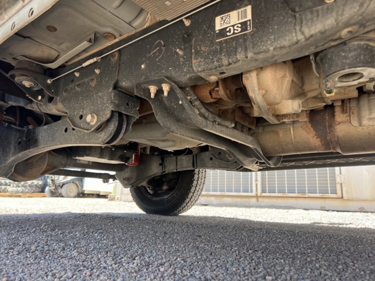 2016-ford-f550-image-30