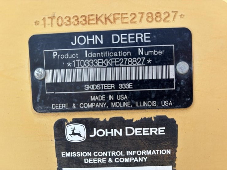 2015-deere-333e-image-37