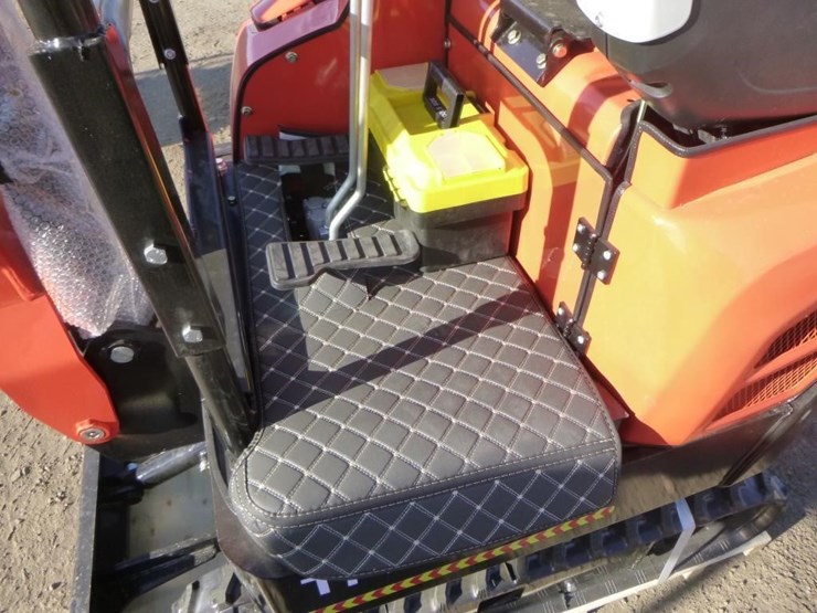 2025-tpm-16-hydraulic-excavator-image-21