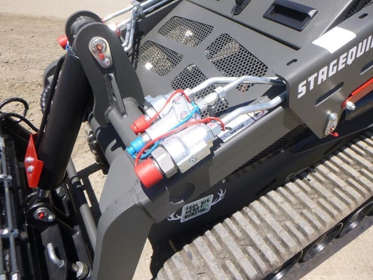 2024-kubota-d1703-image-16