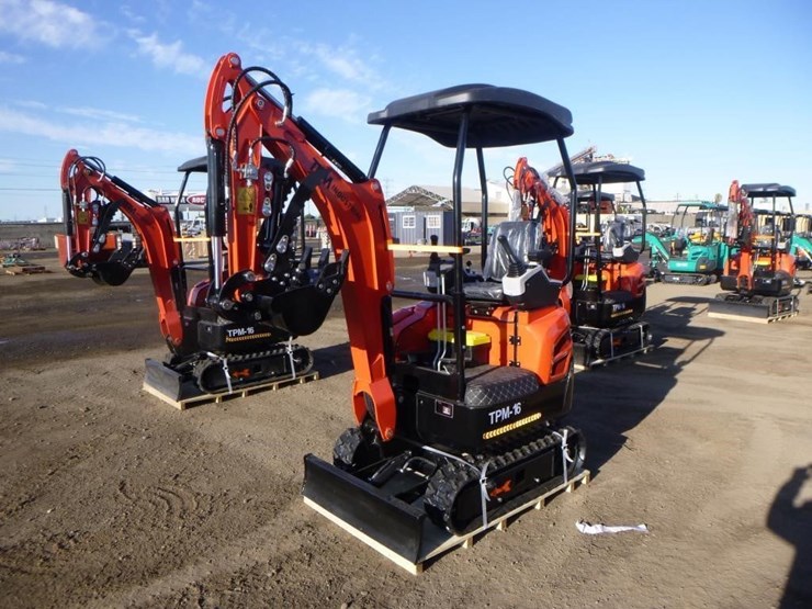 2025-tpm-16-hydraulic-excavator-image-1