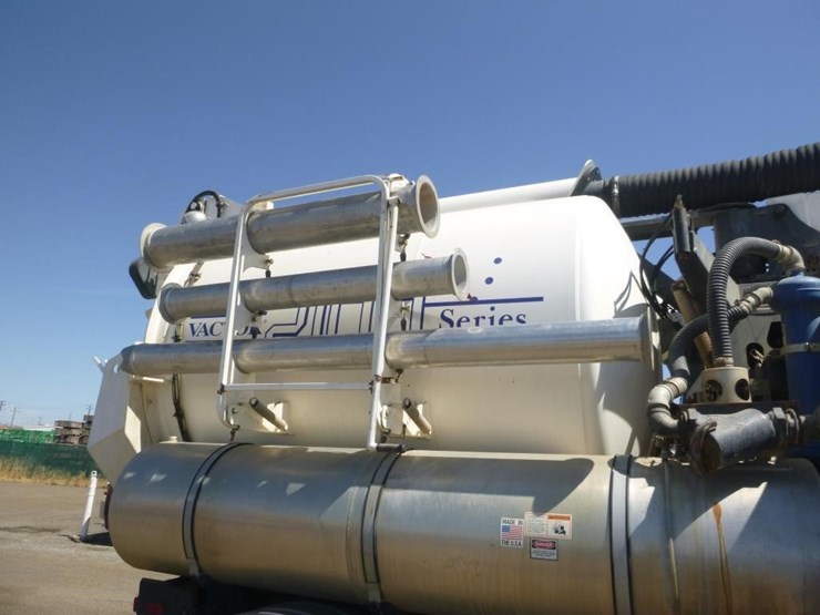 2000-vactor-2100-image-15