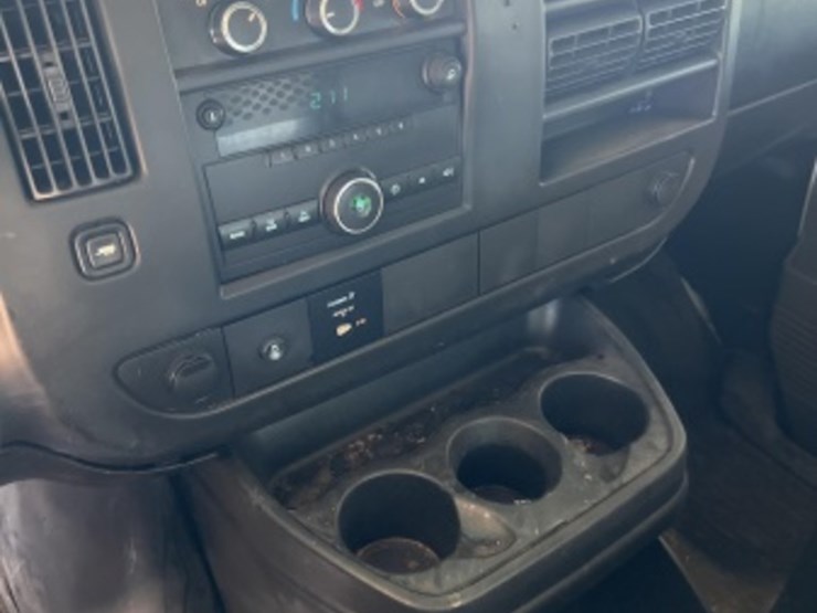 2014-chevrolet-express-2500-image-20