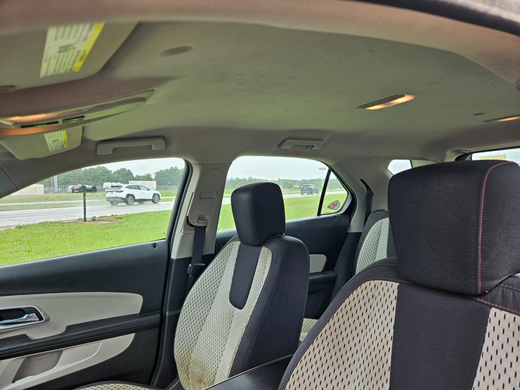 2014-chevrolet-equinox-image-29