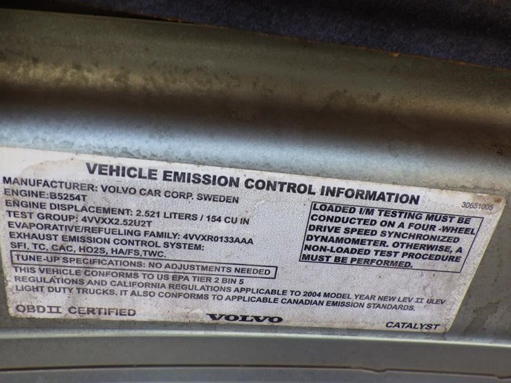 2004-volvo-xc70-image-12