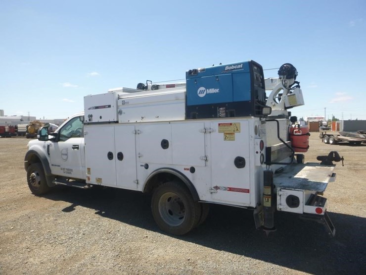 2017-ford-f550-image-4