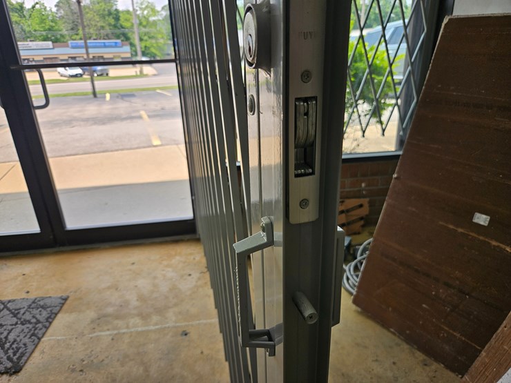 #18789-•-xpanda-security-gates-image-14